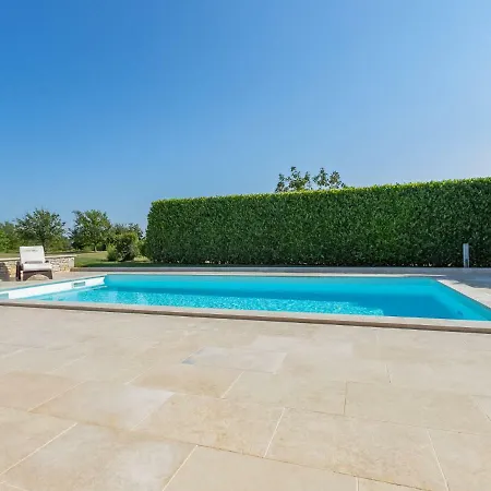 Poli Murvu By Interhome Сasa de vacaciones