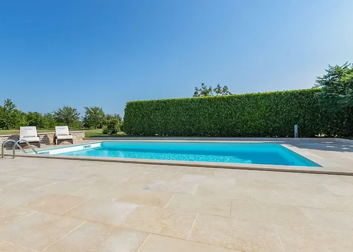 Poli Murvu By Interhome Сasa de vacaciones